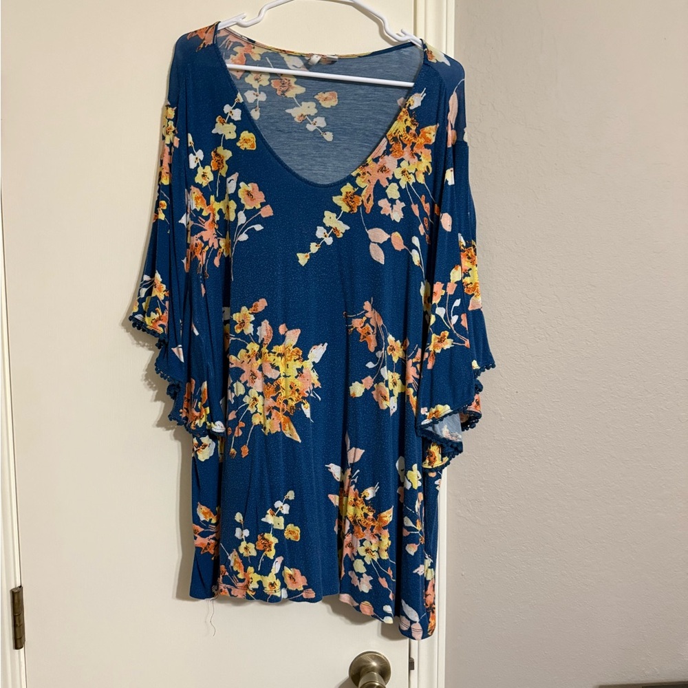 Cato Blue and Yellow Flutter Sleeve Blouse